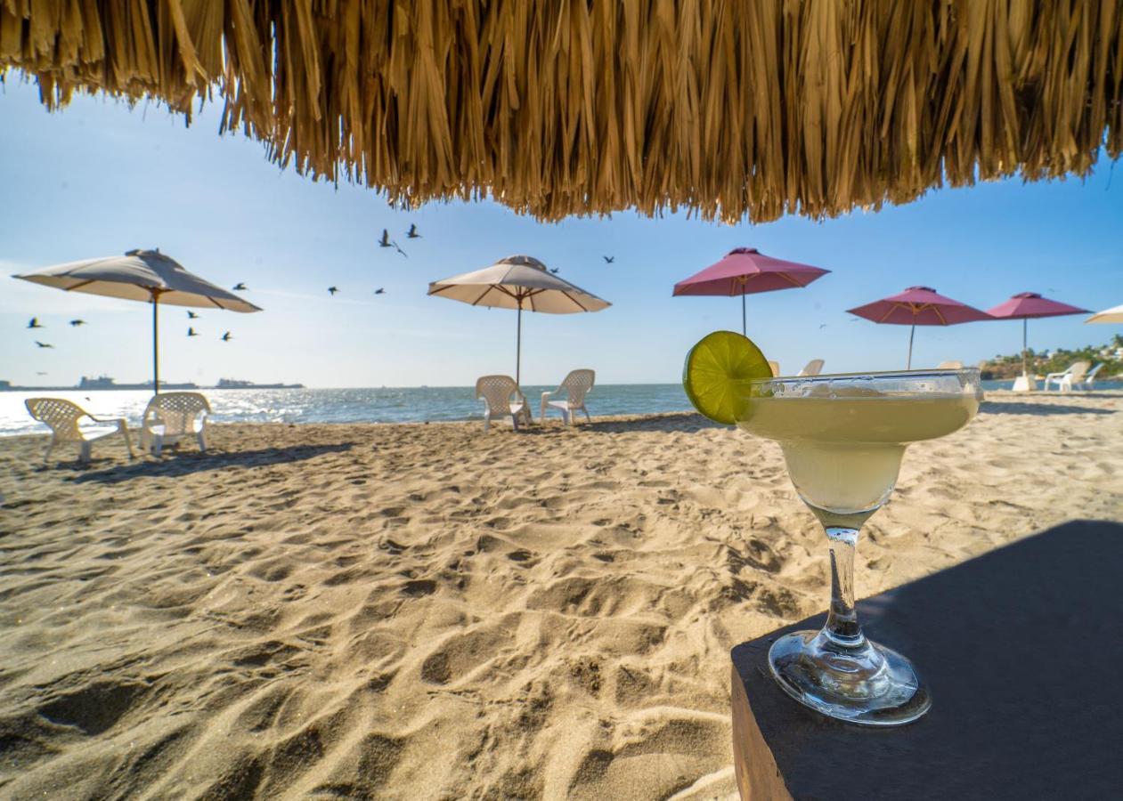 Santorini Casablanca Resort Papares 外观 照片